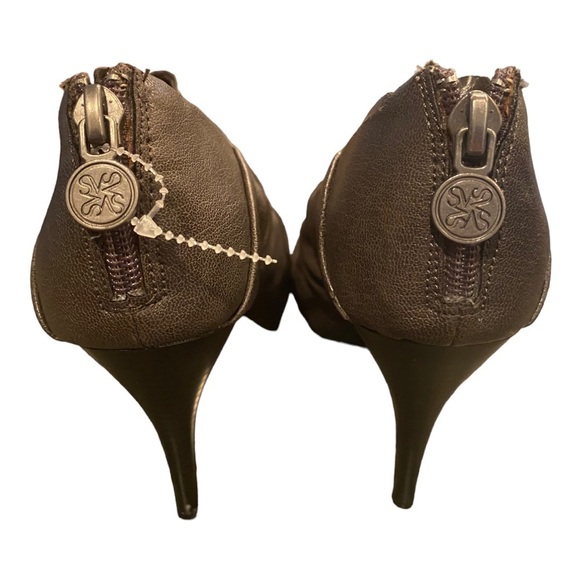 Simply Vera Vera Wang Heels Size 6.5 - Picture 6 of 7